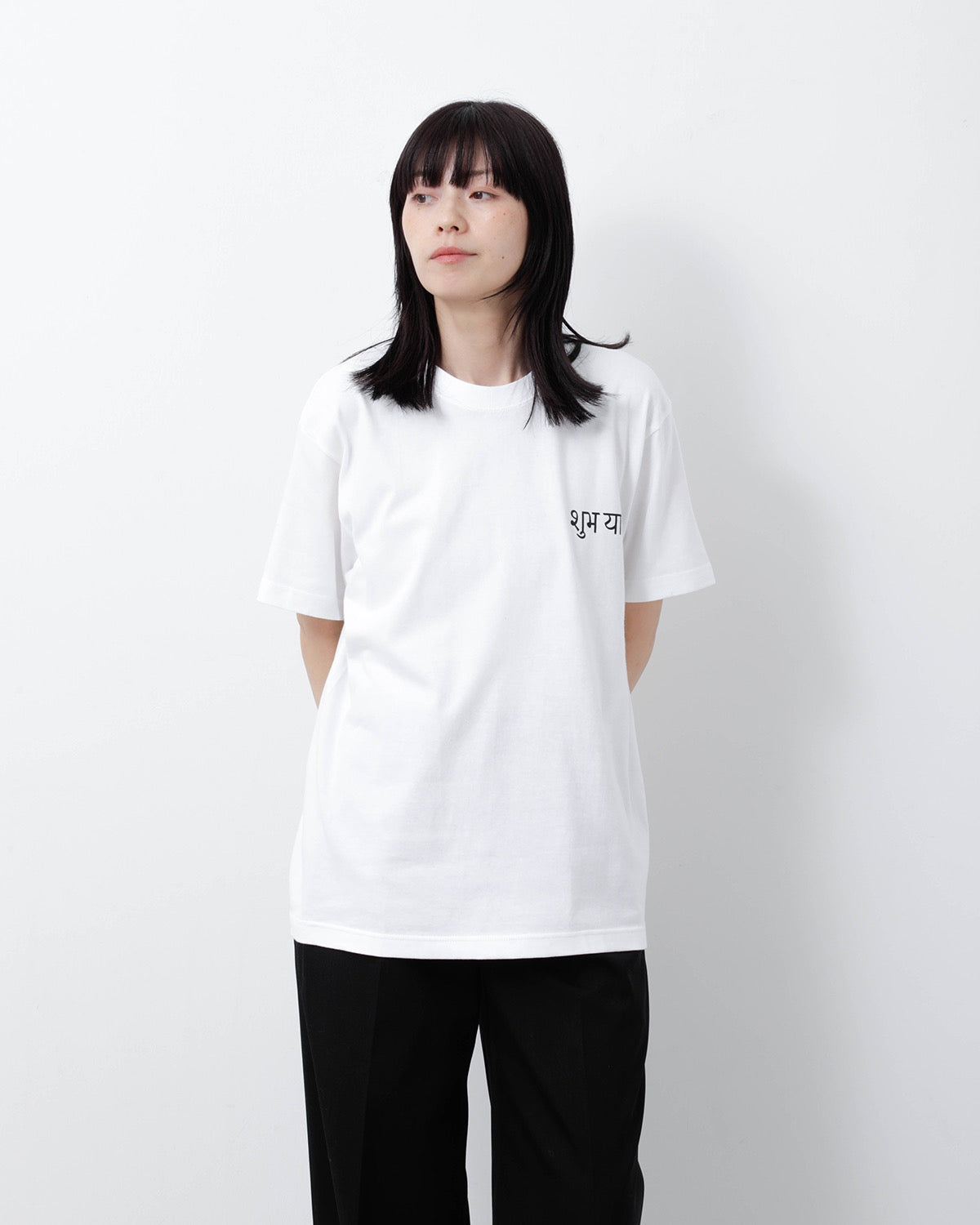 T-shirts(Flower Market)/ photo by Isao Nishiyama