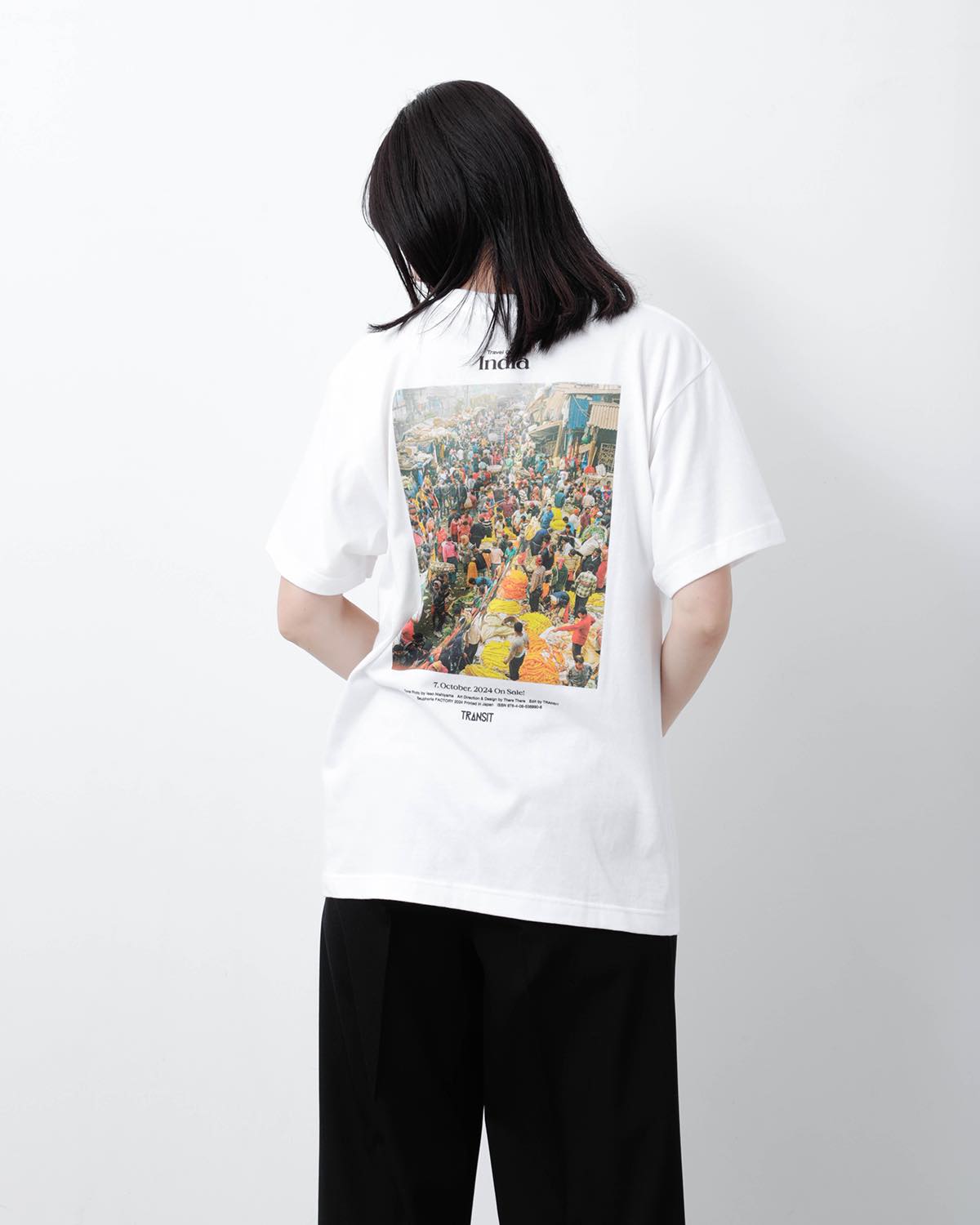 T-shirts(Flower Market)/ photo by Isao Nishiyama